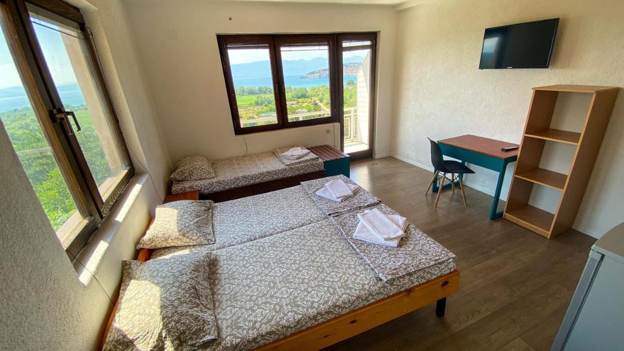 Villa Megdani B Ohrid Ngoại thất bức ảnh