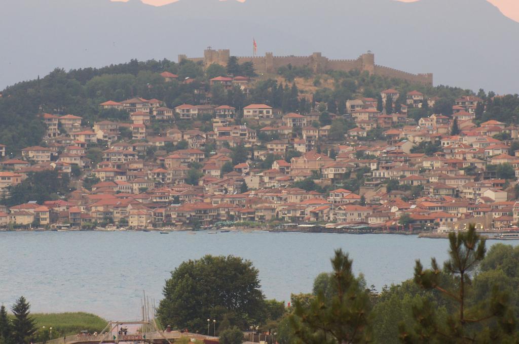 Villa Megdani B Ohrid Ngoại thất bức ảnh