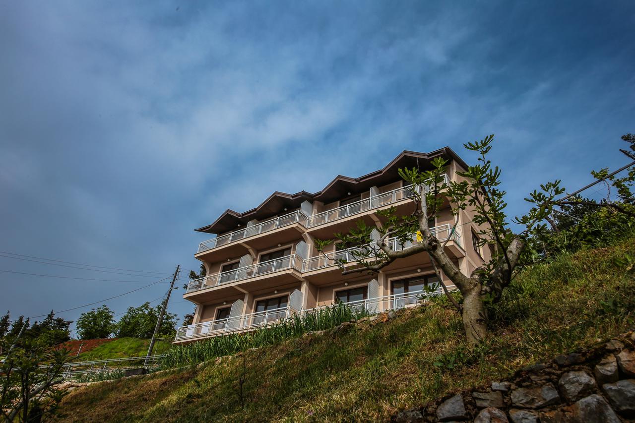 Villa Megdani B Ohrid Ngoại thất bức ảnh